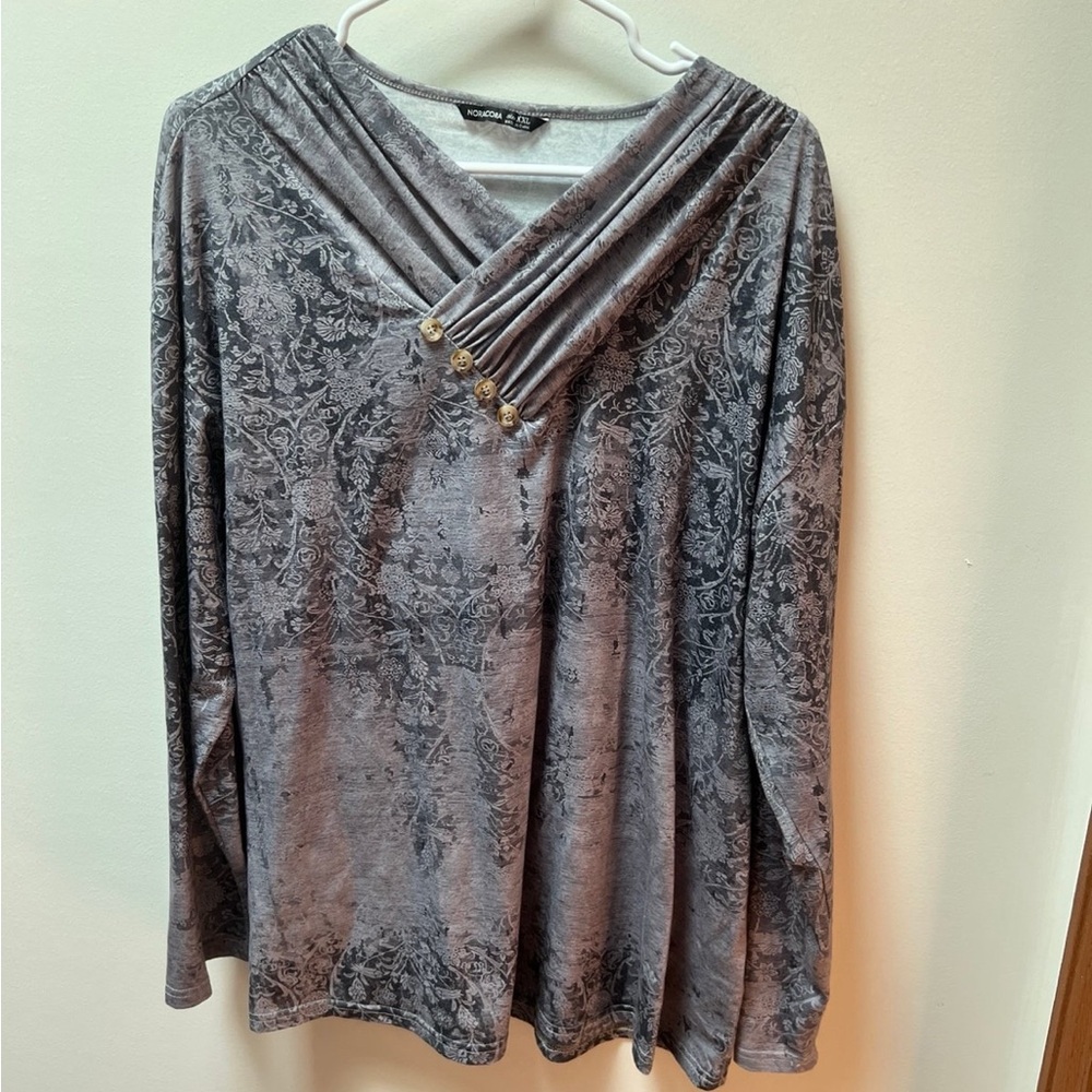 Noracora Gray Floral Burnout Long Sleeve Top XXL